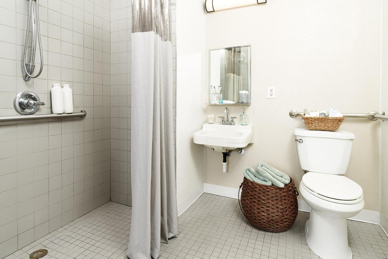 Intown Suites Extended Stay Louisville Ky - Wattbourne Lane المظهر الخارجي الصورة