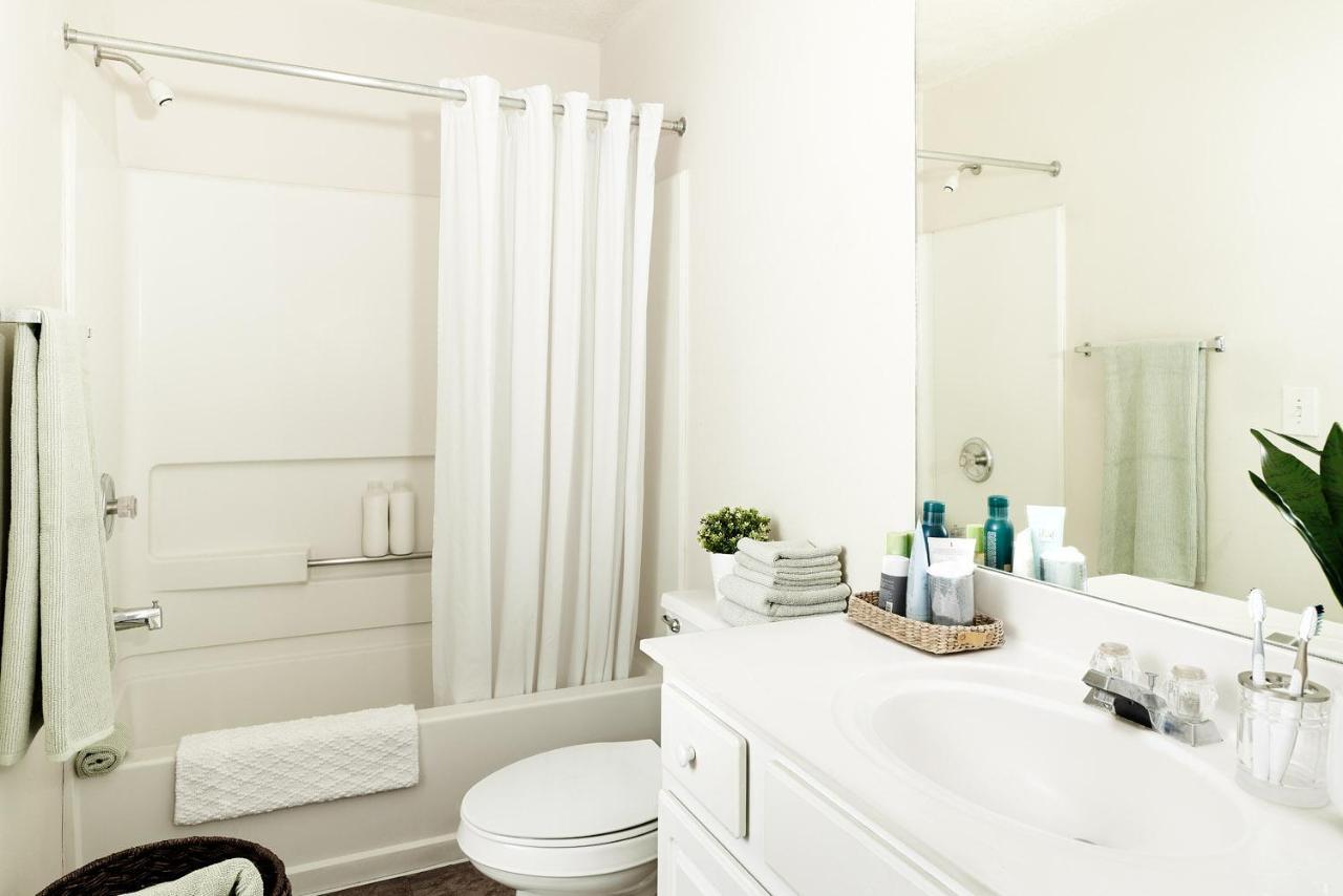 Intown Suites Extended Stay Louisville Ky - Wattbourne Lane المظهر الخارجي الصورة